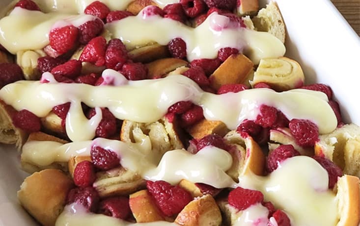 Gifflardessert med frosting och bär | Pågen